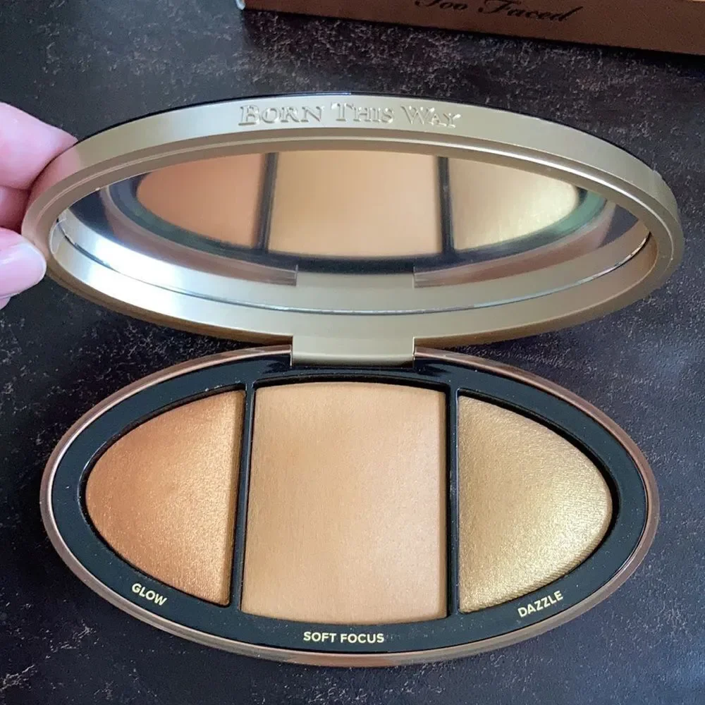 TooFaced Born This Way Highlighting Palettes Deep ONLY